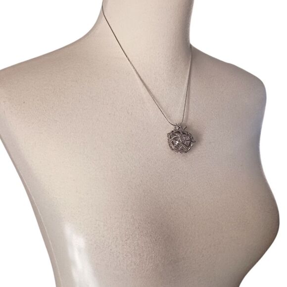 Vintage Apple Pendant Necklace Open Work Filigree Cage Clasp Opens Silver Tone. - Picture 9 of 16